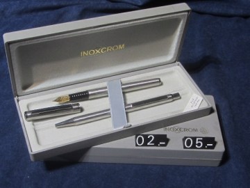 02 05 JUEGO INOXCROM BOLIGRAFO Y PLUMA INOX PLUMIN BAÑO ORO